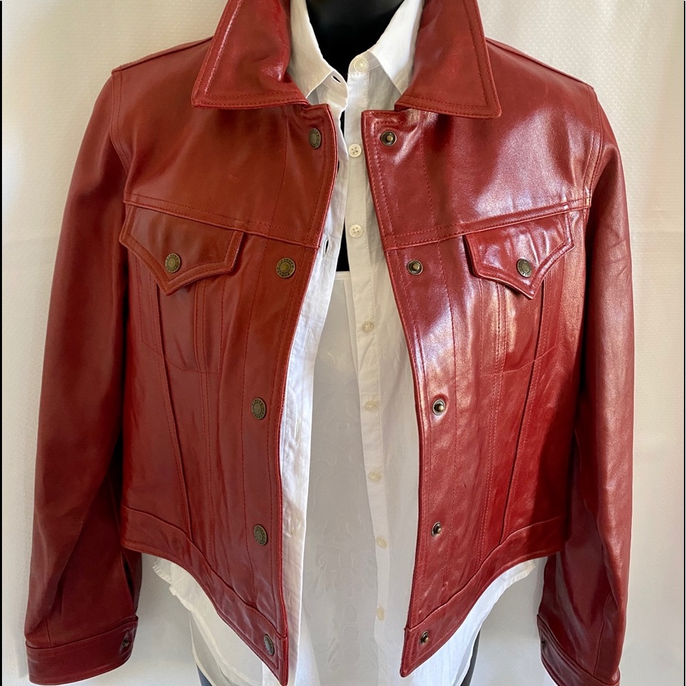 Women’s Leather Jacket. - Picture 2 of 8